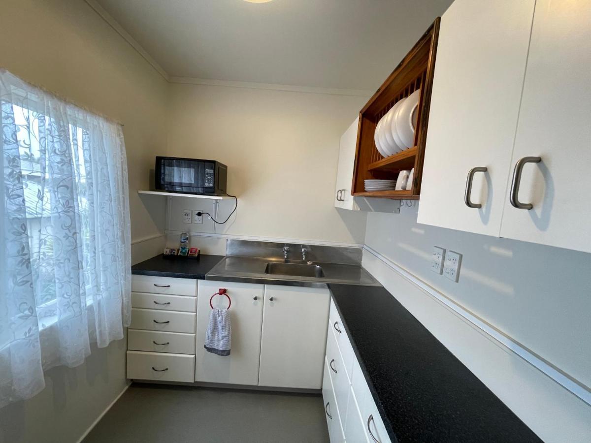 Summer Inn Motel Orewa Eksteriør bilde